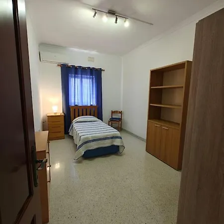 Apartamento Spacious 4-bedroom