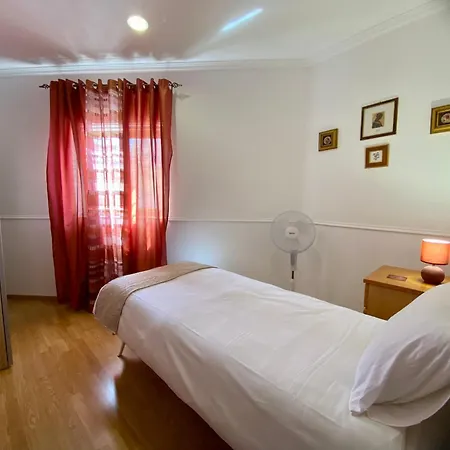 Apartment Spacious 4-bedroom Mosta