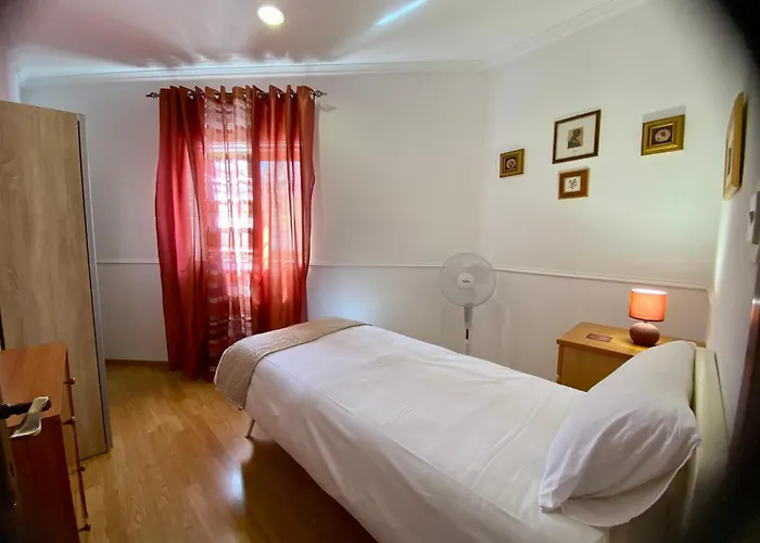 Daire Spacious 4-bedroom Mosta